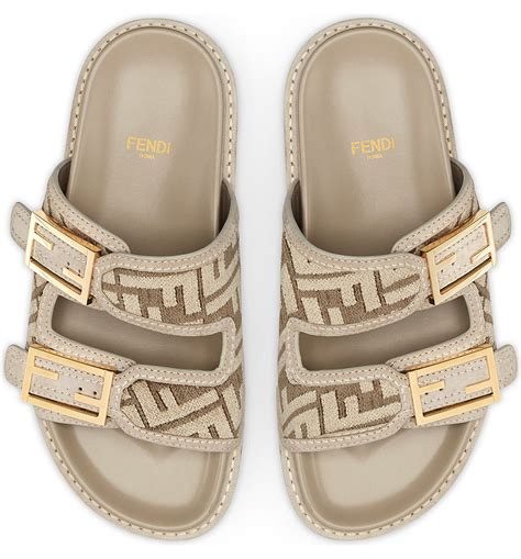 Fendi sandalen